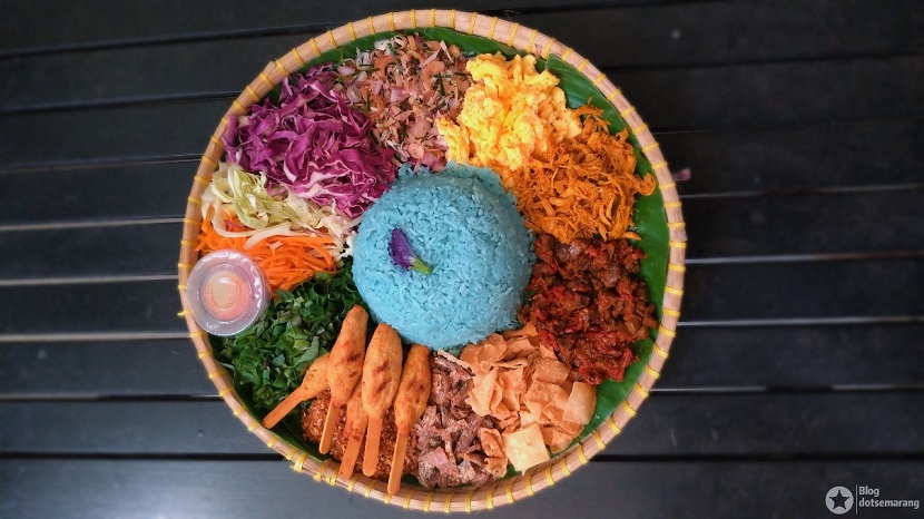 Nasi Ulam Bunga Telang