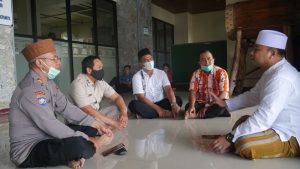 Polres Merangkul Pesantren Ngaji Kitab Kuning