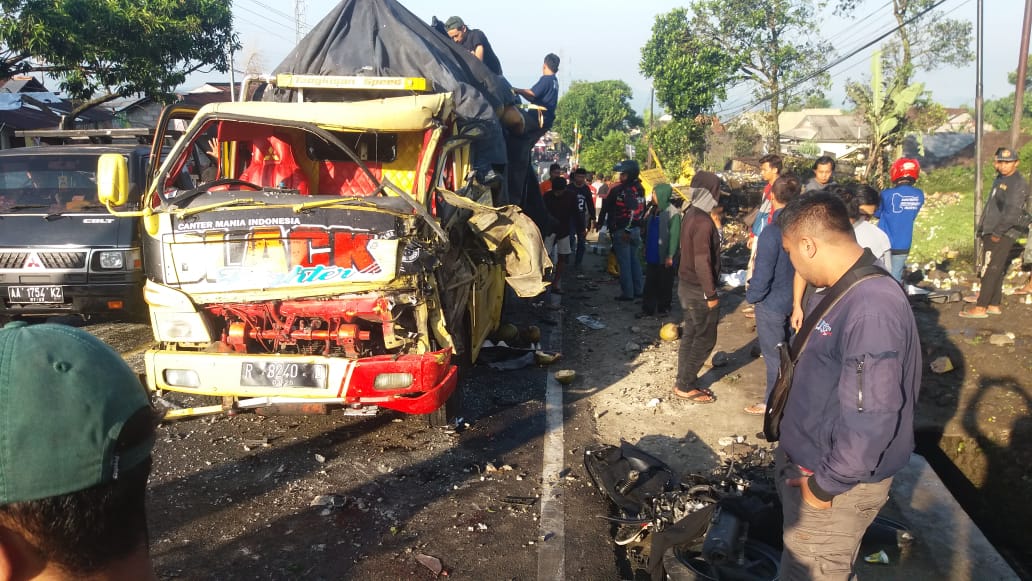 kecelakaan dijalur tengkorak wonosobo