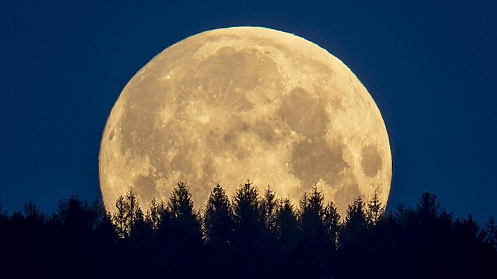 supermoon
