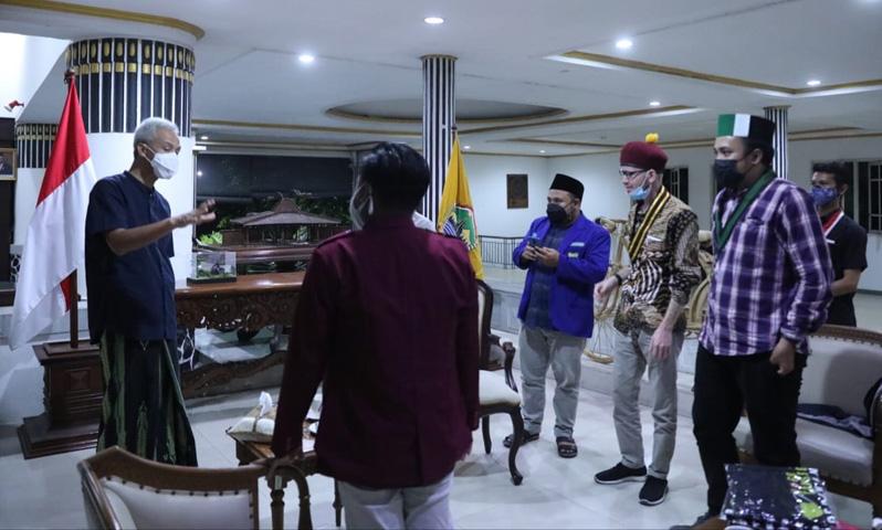 ganjar aktivis mahasiswa