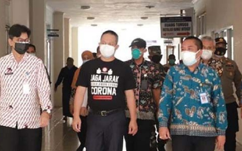 kamar tidur menipis