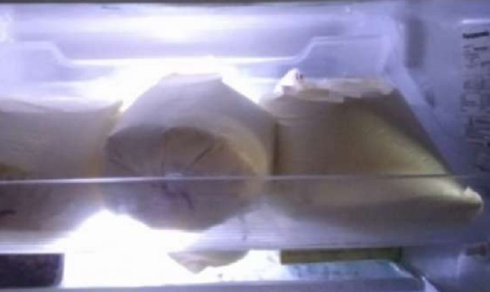 menyimpan susu