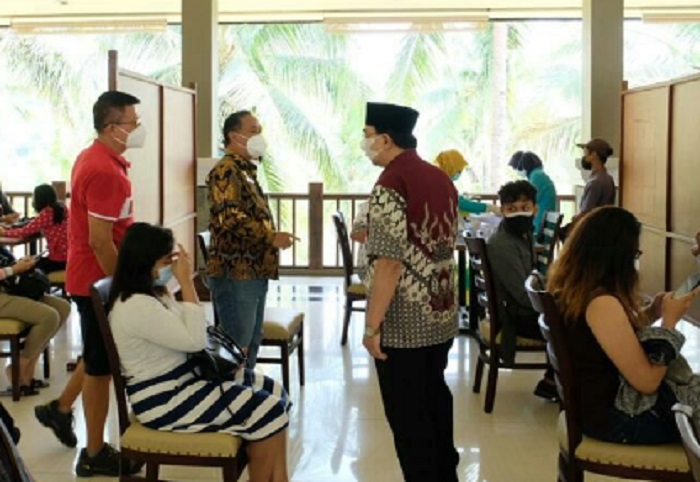 vaksinanasi pihak luar