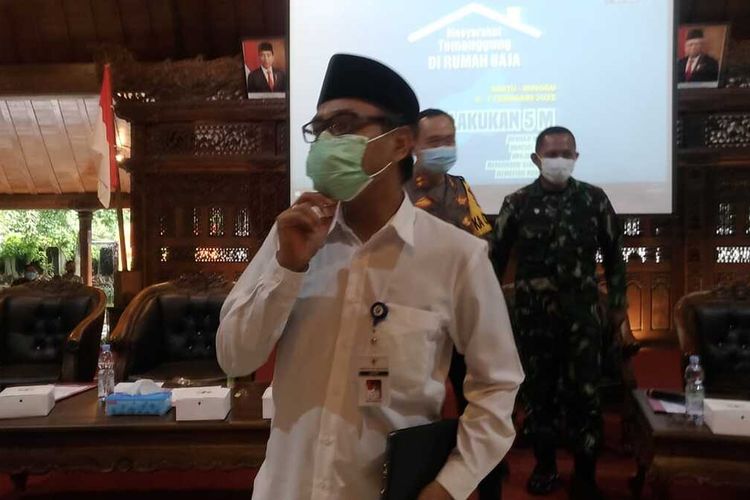 23i Layangkan Surat