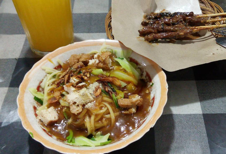 Mie Ongklok01