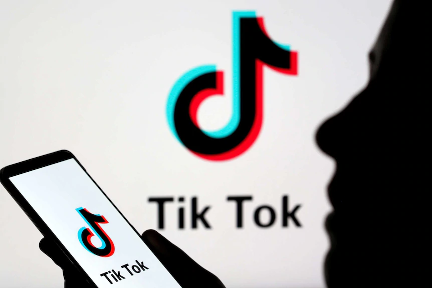 Tik tok01
