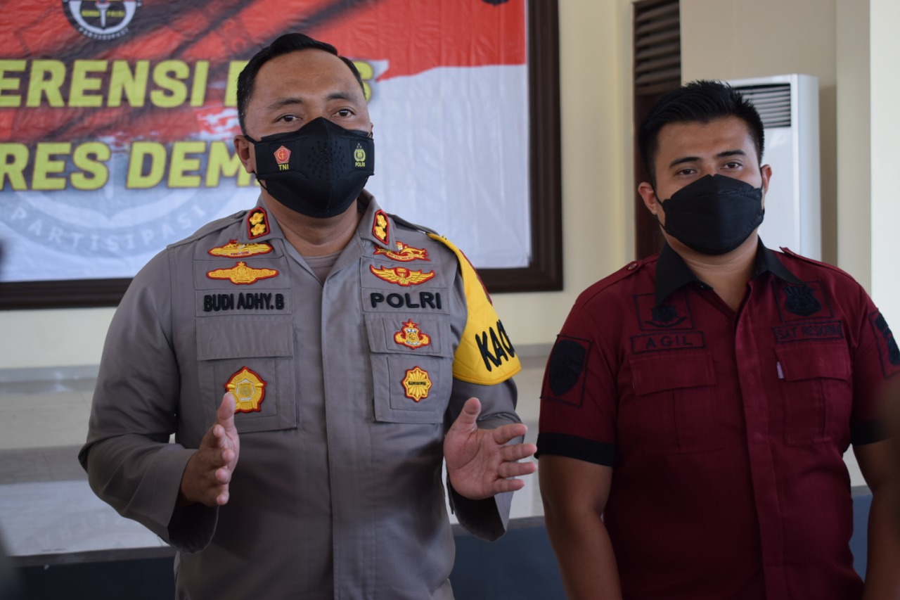 13j klarifikasi kakek