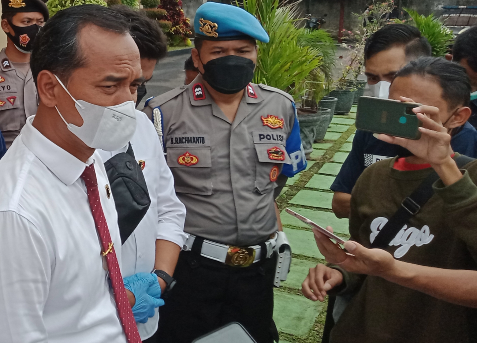 9kpembunuhan pwr fid
