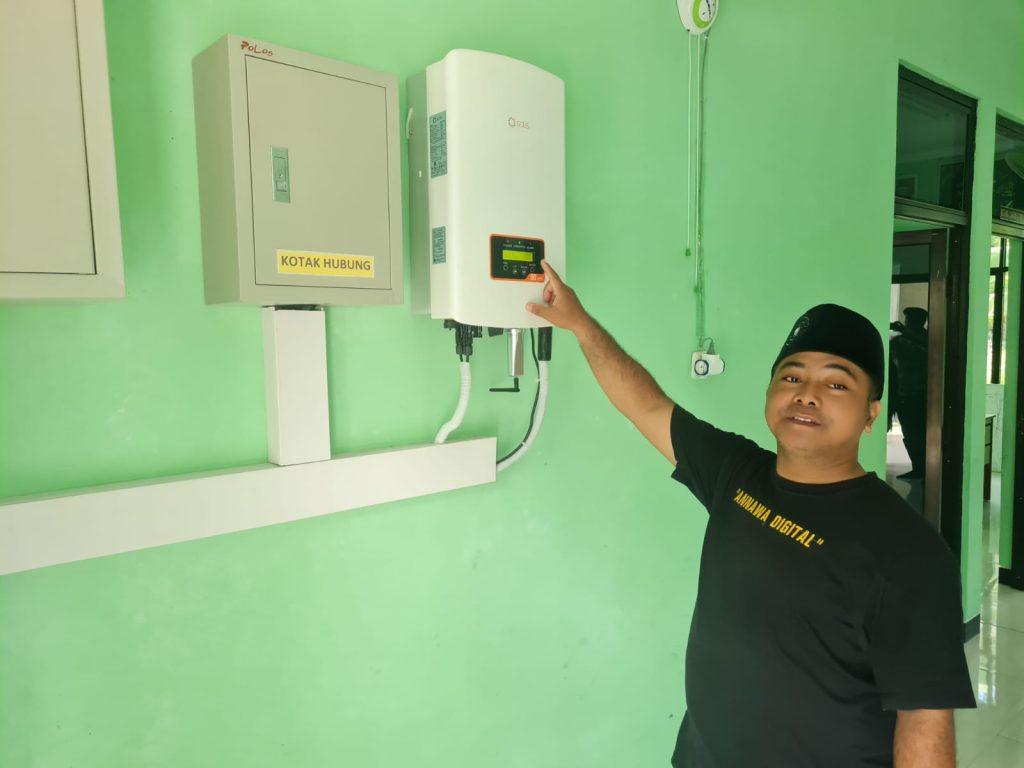 PLTS untuk 10 Pesantren 1024x768 1