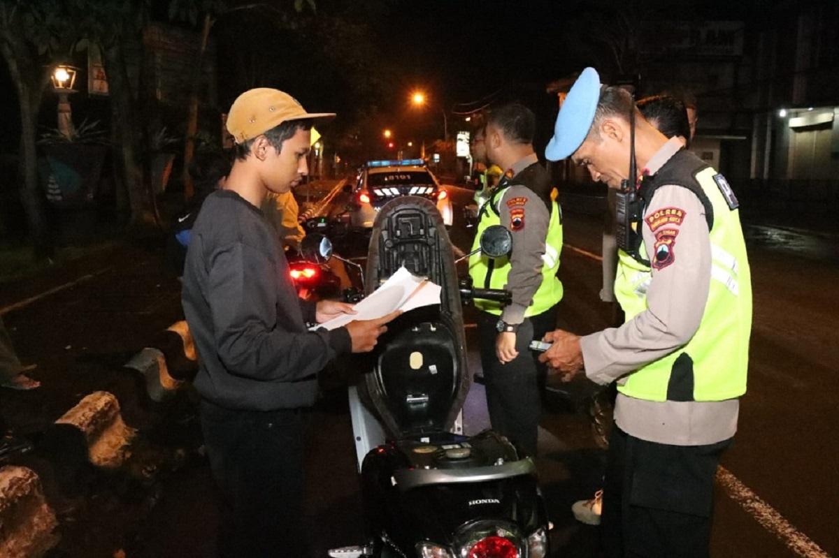 2dpatroli2 mgl.dek 1