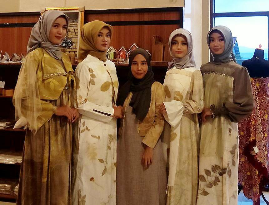 Karnaval Ramadhan UMKM Gelar Fashion Show Busana Muslim, Duta Batik SMAN 1 Sukaraja Menjadi Pemenang 1 IMG 20230417 025407
