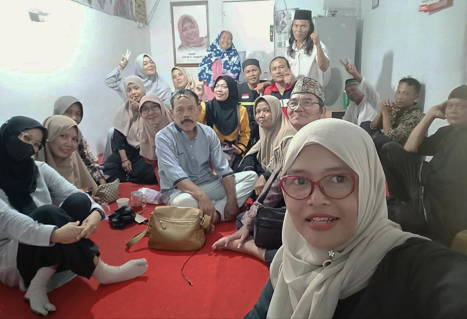 Peringati 3 Hari Wafatnya Bunda Mudjijah, Pegiat Sosial Purbalingga Gelar Do'a Bersama 1 IMG 20230502 234826