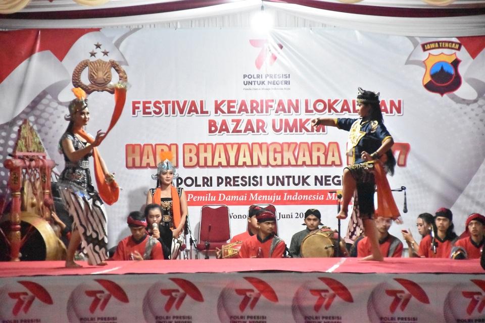 Festival Kearifan Lokal dan Bazar UMKM