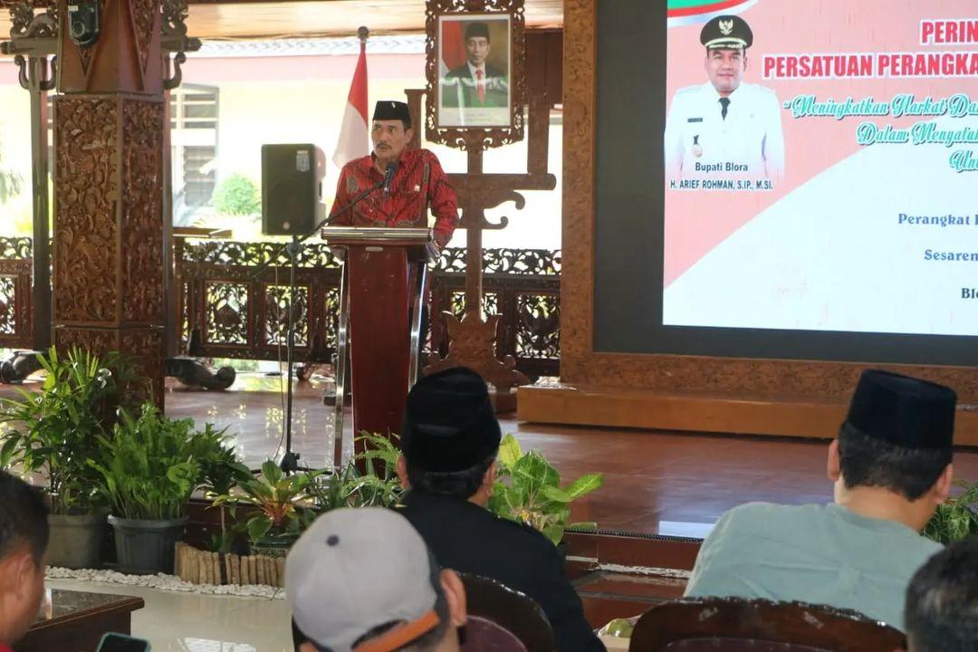 Ketua DPRD Blora HM Dasum