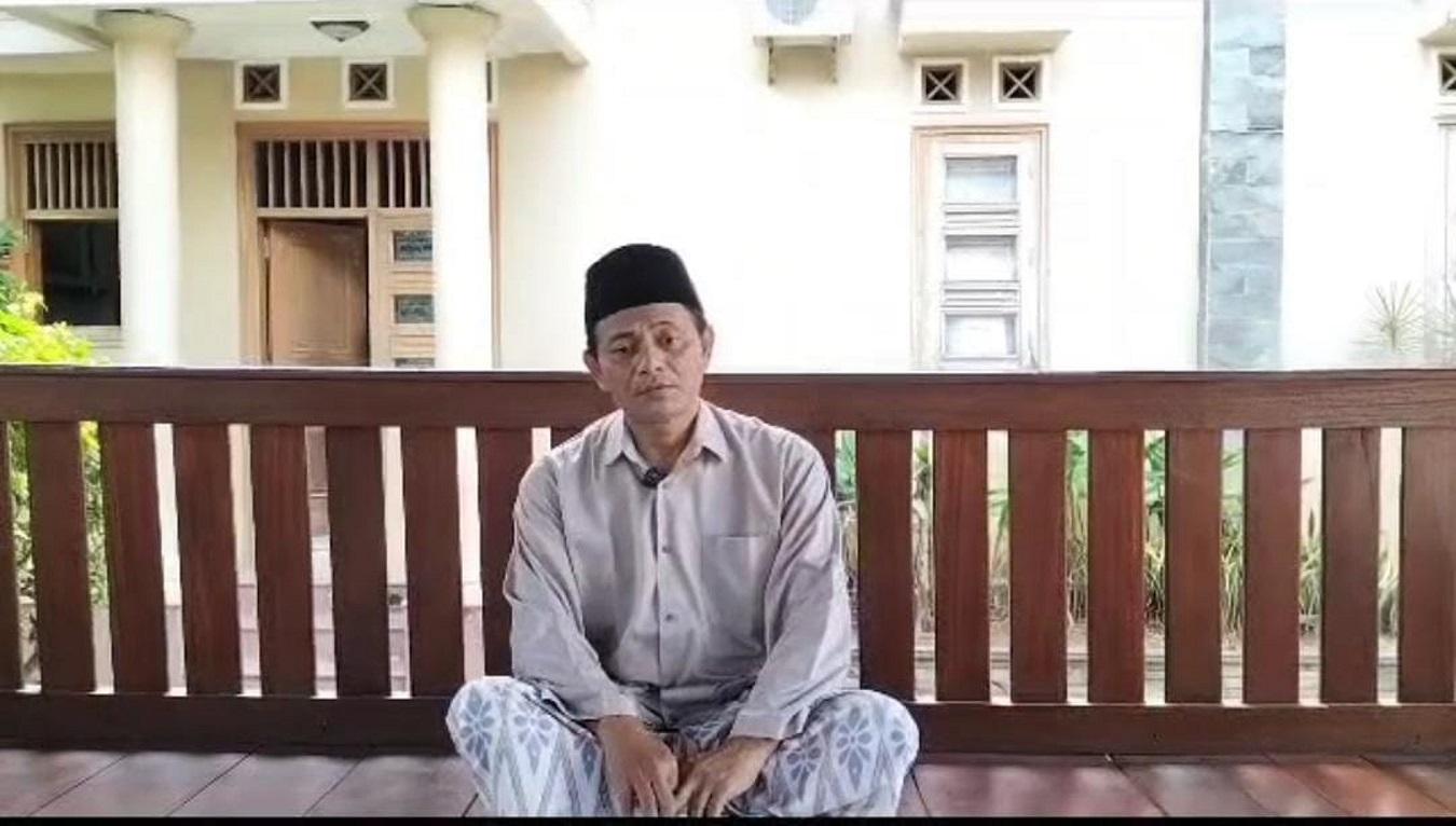 K.H. M. Saifuddin Amirin pengasuh Pondok Pesantren Al Maliki Kota Pekalongan 1