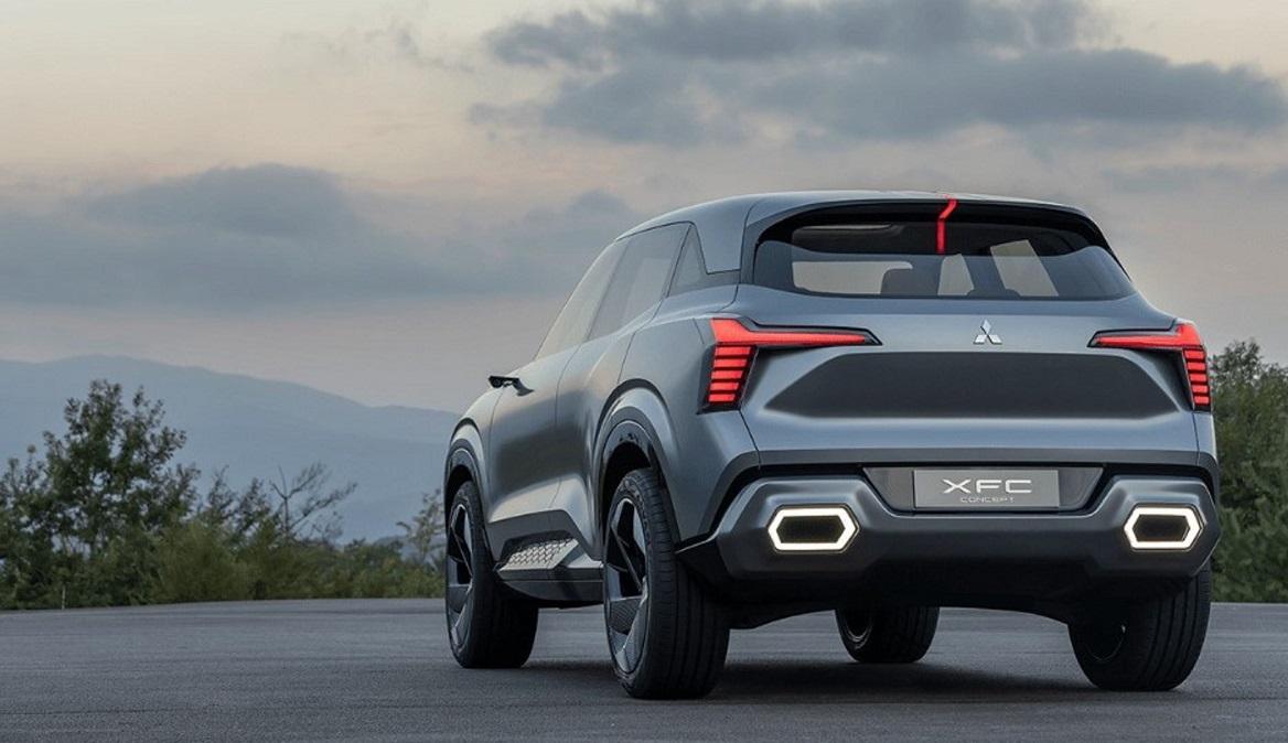 Mitsubishi XFC Concept belakang
