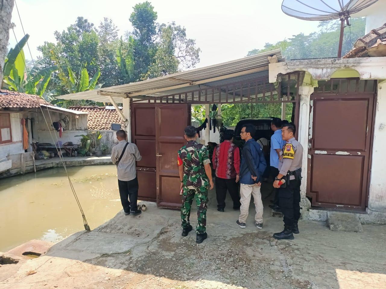 Pengecekan Kualitas sanitasi Jamban