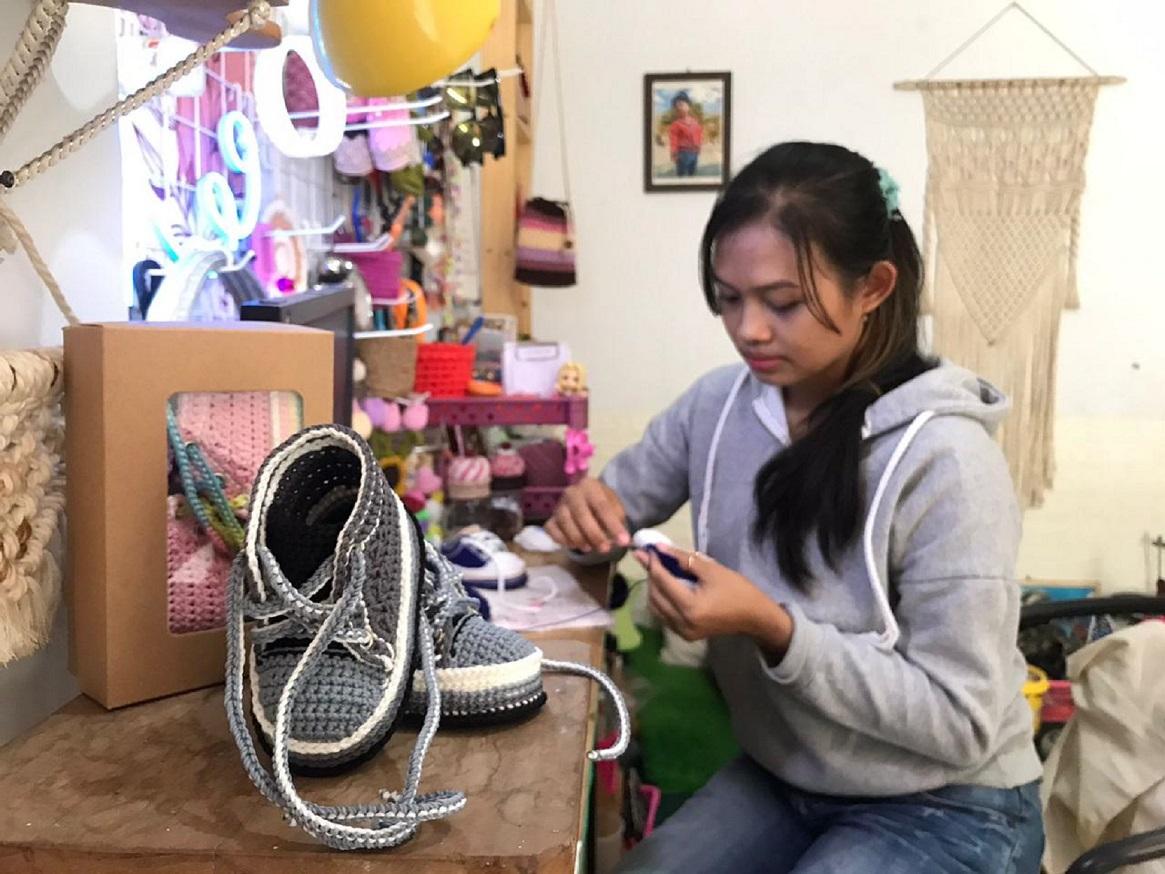 Sepatu Rajut Bayi
