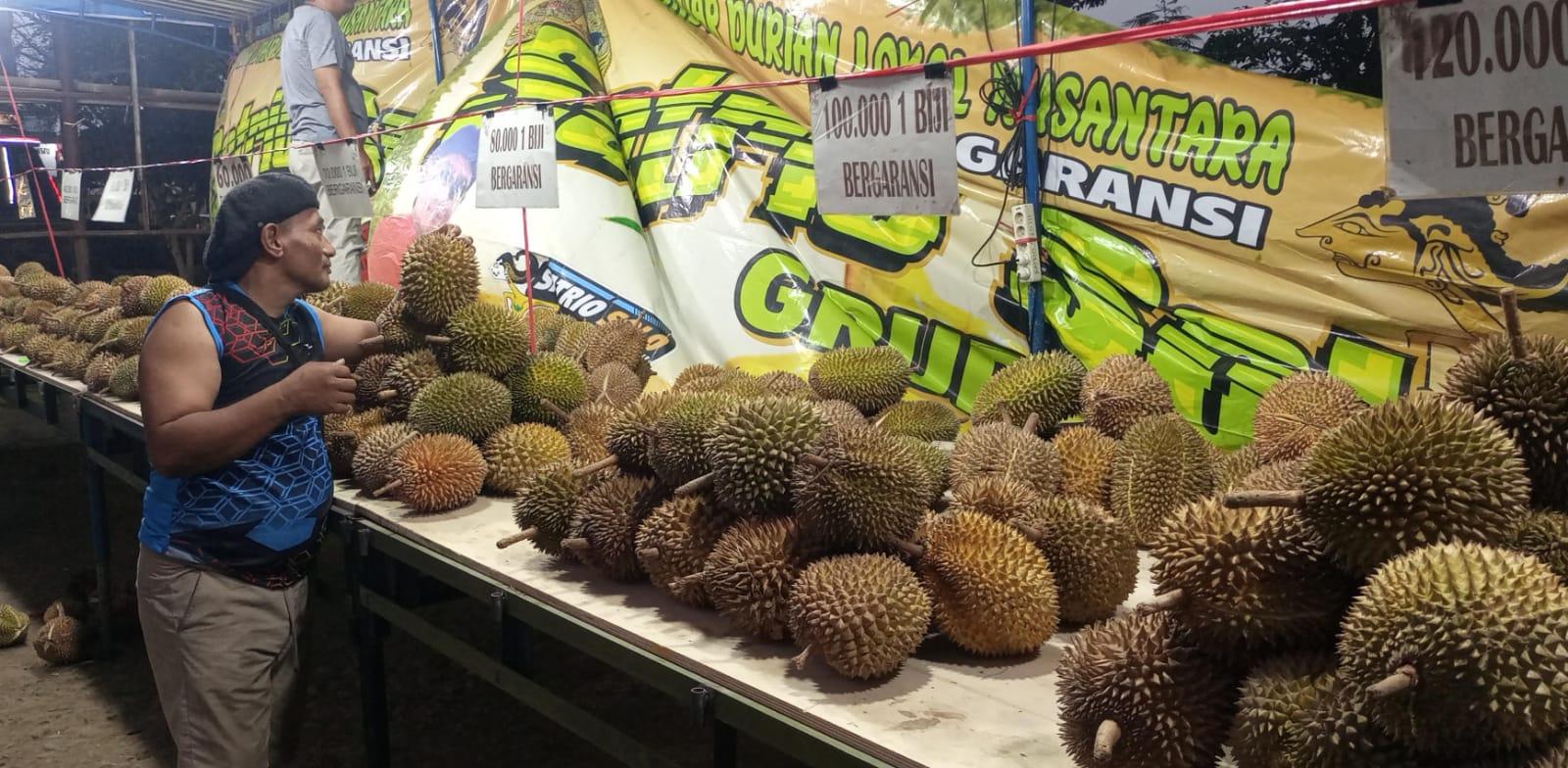 bazar durian