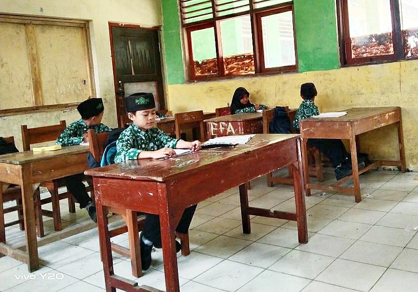 hari batik
