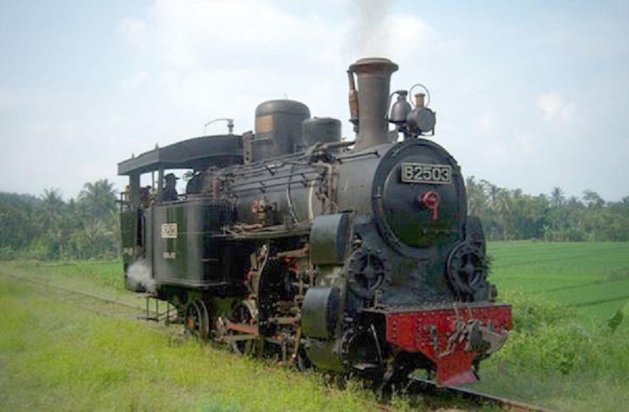 kereta api b25