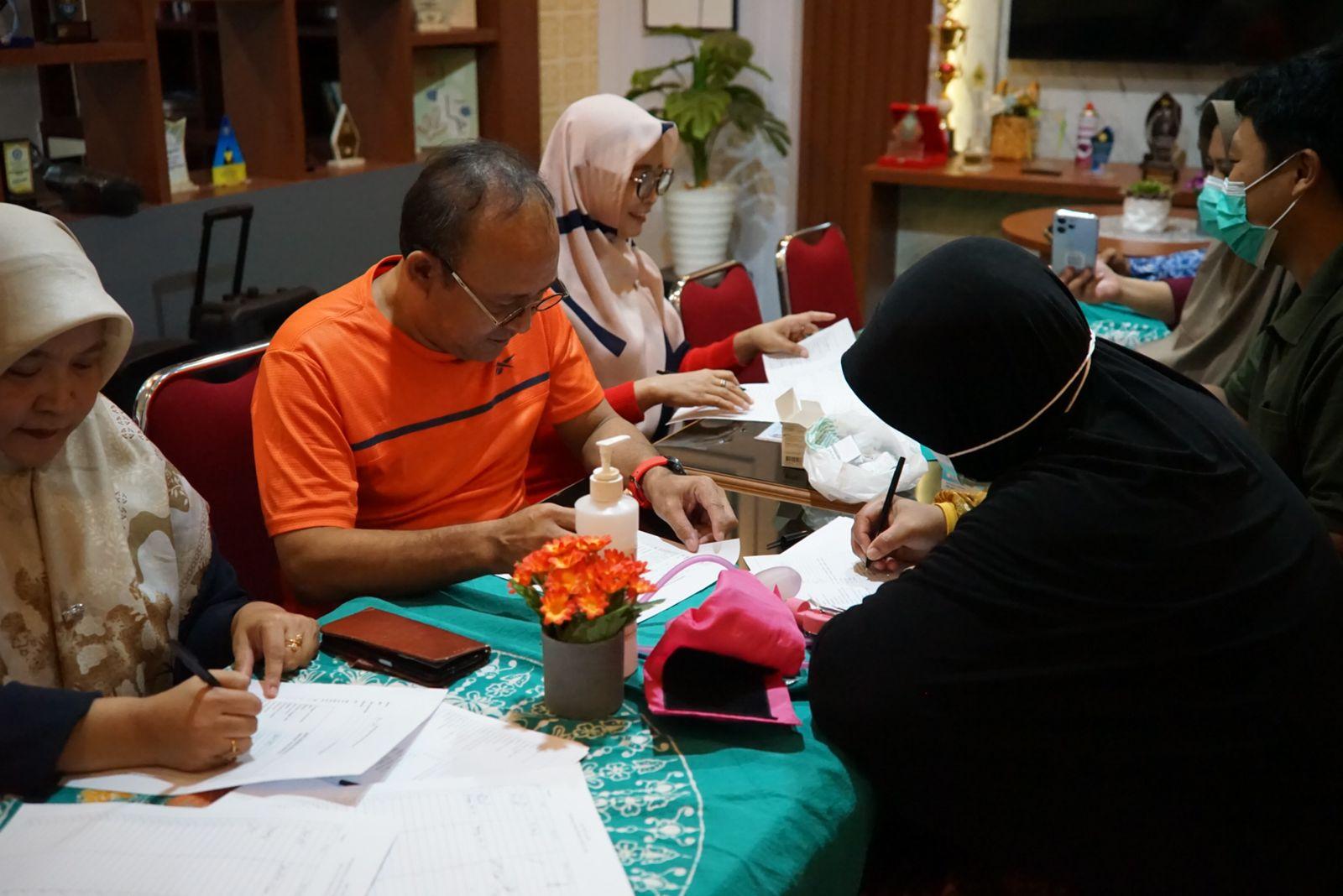 Dinkes) Kabupaten Purbalingga menggelar kegiatan Pos Binaan Terpadu (Bindu) PTM pada hari Jumat (17/11)