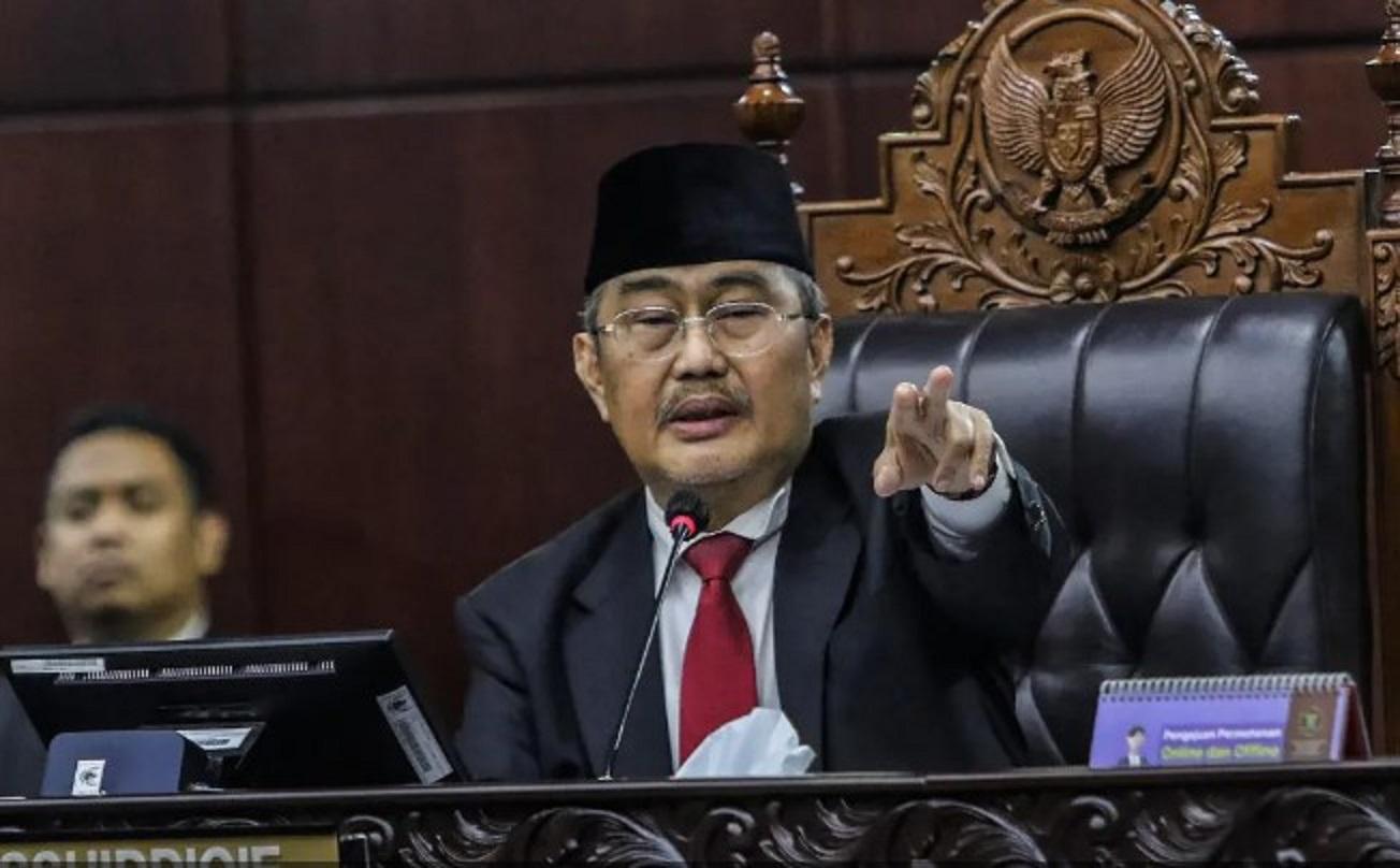 Hakim MKMK memutuskan bahwa para Hakim Terlapor Anwar Usman bersama-sama terbukti melanggar Kode Etik dan Perilaku Hakim Konstitusi, sebagaimana diatur dalam Sapta Karsa Hutama, Prinsip Kepantasan, dan Kesopanan. foto: liputan6