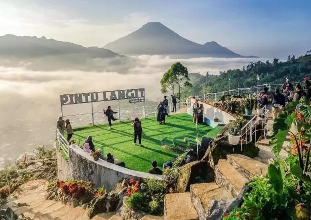 Pintu Langit Sky View, Dieng, Wonosobo, Jawa Tengah. dok. travelnesia
