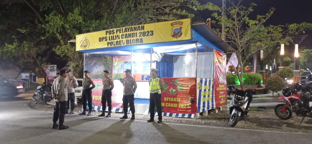 Pos Pelayanan Masyarakat yang ada di kawasan Alun Alun Blora.