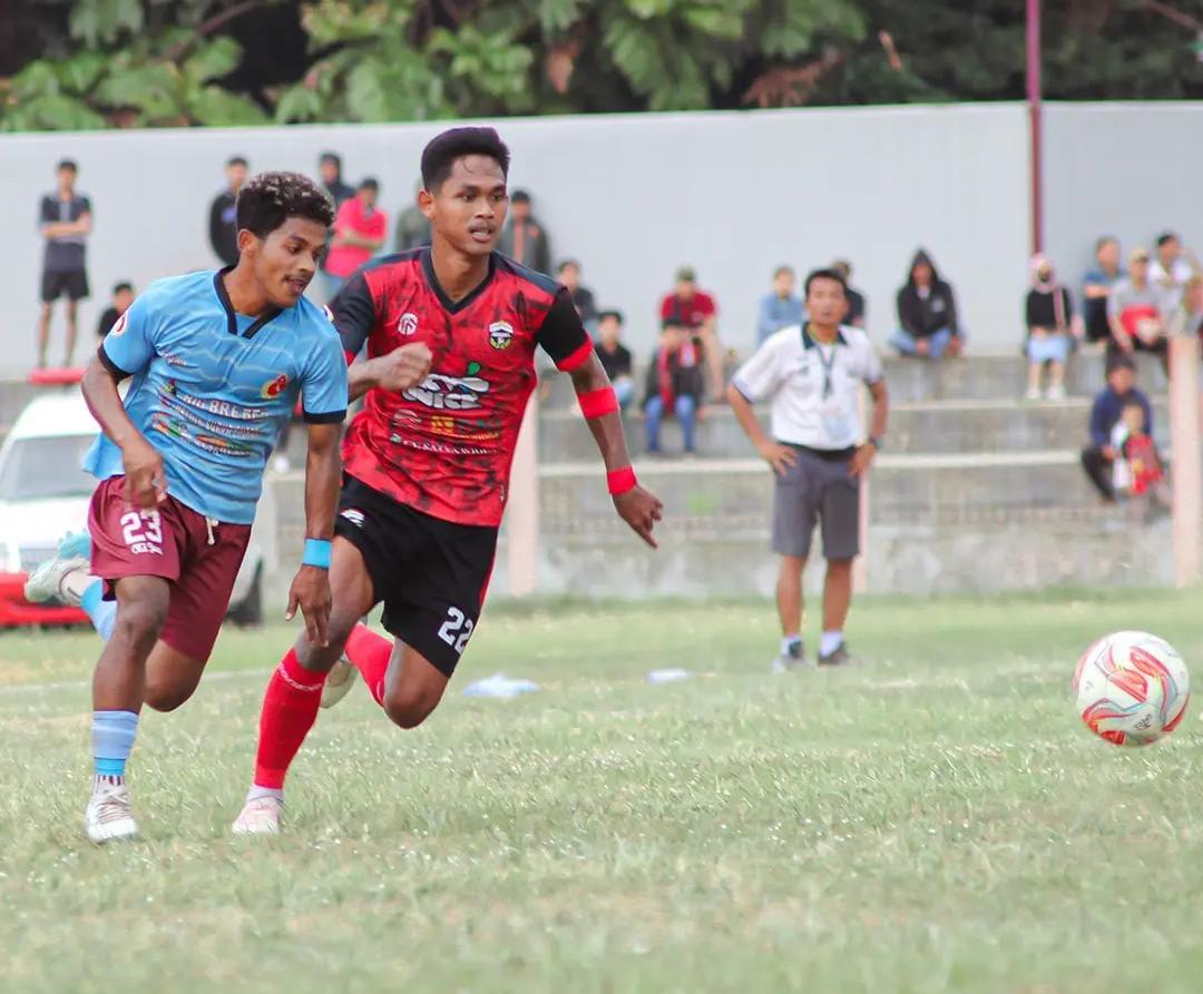 Suasana Merumput Persibangga berhadapan dengan Persab Brebes di Stadion GOR Goentoer Darjono, Rabu (27/12/2023) dengan kedudukan imbang 1-1.