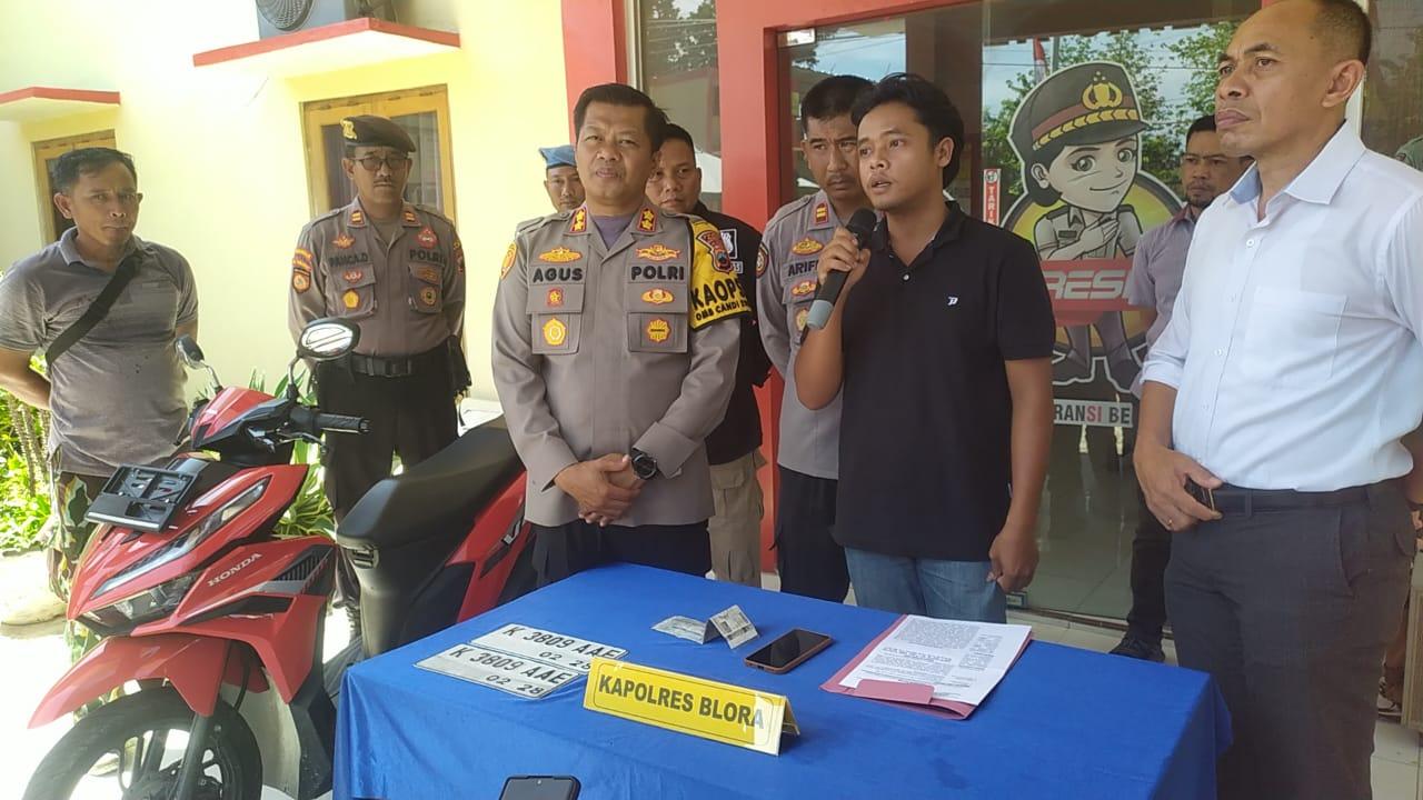 curas Kapolres Blora AKBP Agus Puryadi, memimpin konferensi pers kasus laporan palsu. (Mercusuar.co/Dhany Setyawan)