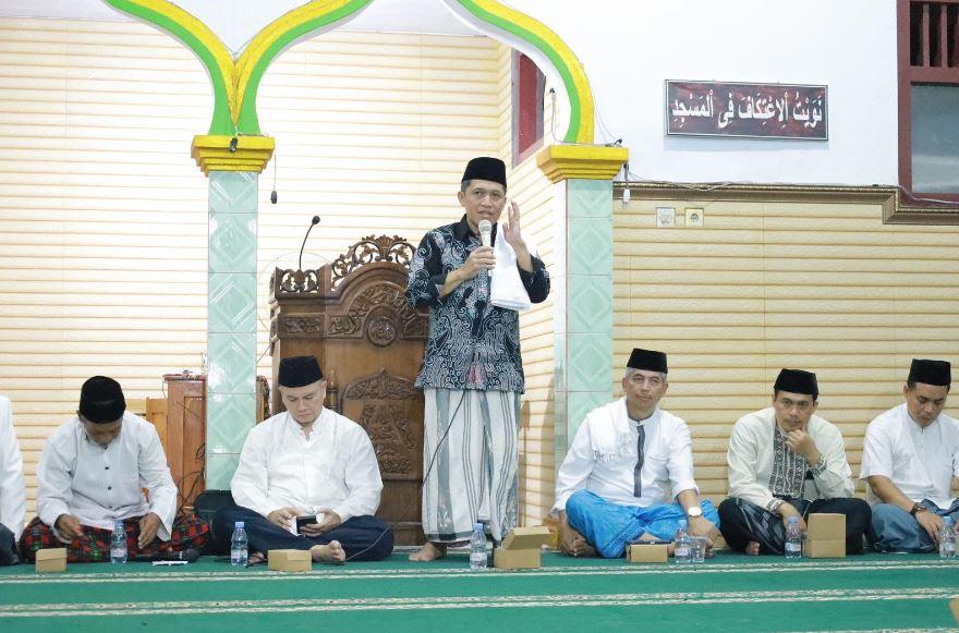 Serap Aspirasi Masyarakat Saat Tarawih Keliling