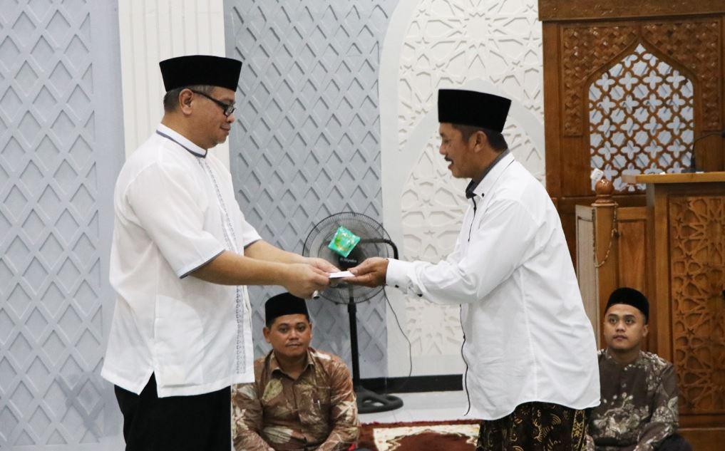 Atasi Kemiskinan,  Pj Bupati Minta Masyarakat Terus Bersinergi Dengan Pemerintah Daerah