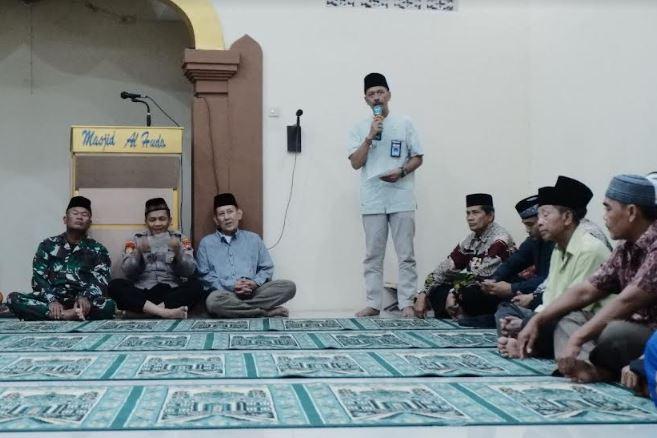 Ashar Keliling di Slinga, Warga Sampaikan Aspirasi Perbaikan Jalan