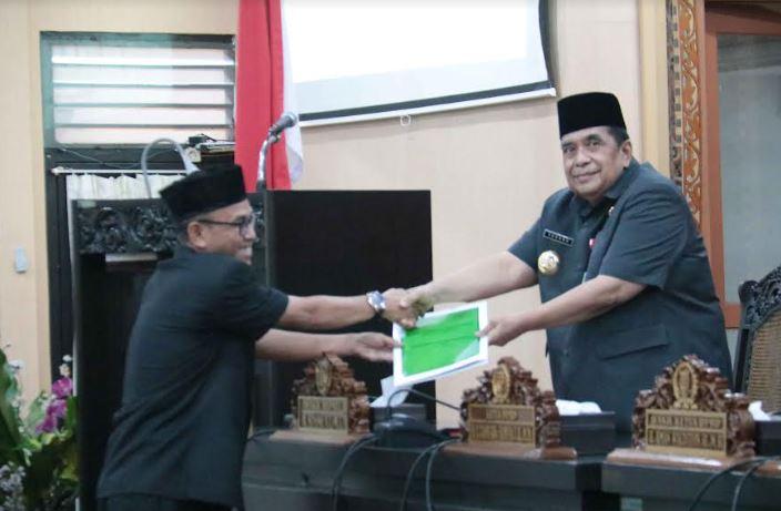 7 Fraksi Setuju Pembahasan Lanjutan 4 Raperda
