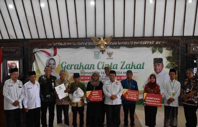 Baznas Purbalingga Salurkan Zakat Lebih Dari 300 Juta Rupiah