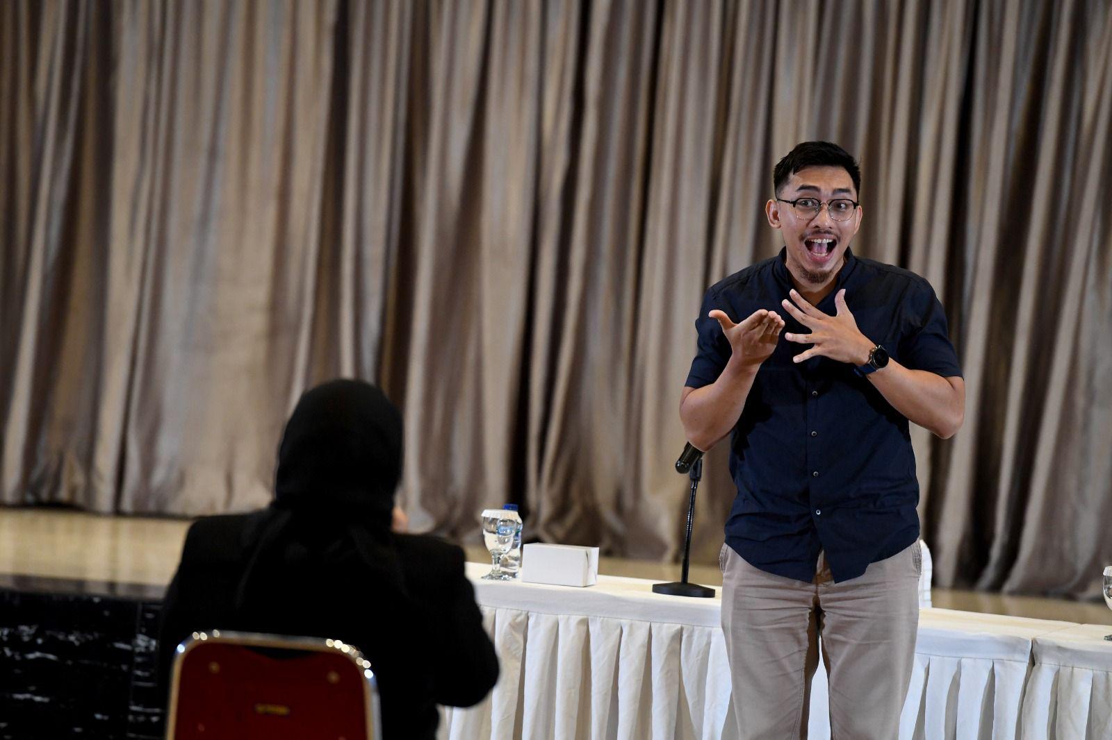 KEMENDES PDTT GELAR WORKSHOP BAHASA ISYARAT