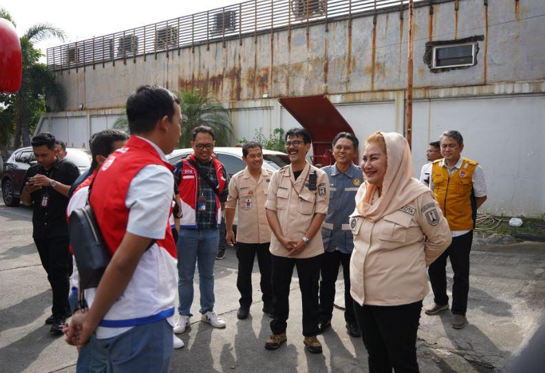 Wali Kota Semarang, Hevearita Gunaryanti Rahayu saat melakukan tinjauan di SPBU Jalan Ahmad Yani Kota Semarang, Jumat (5/4/2024).