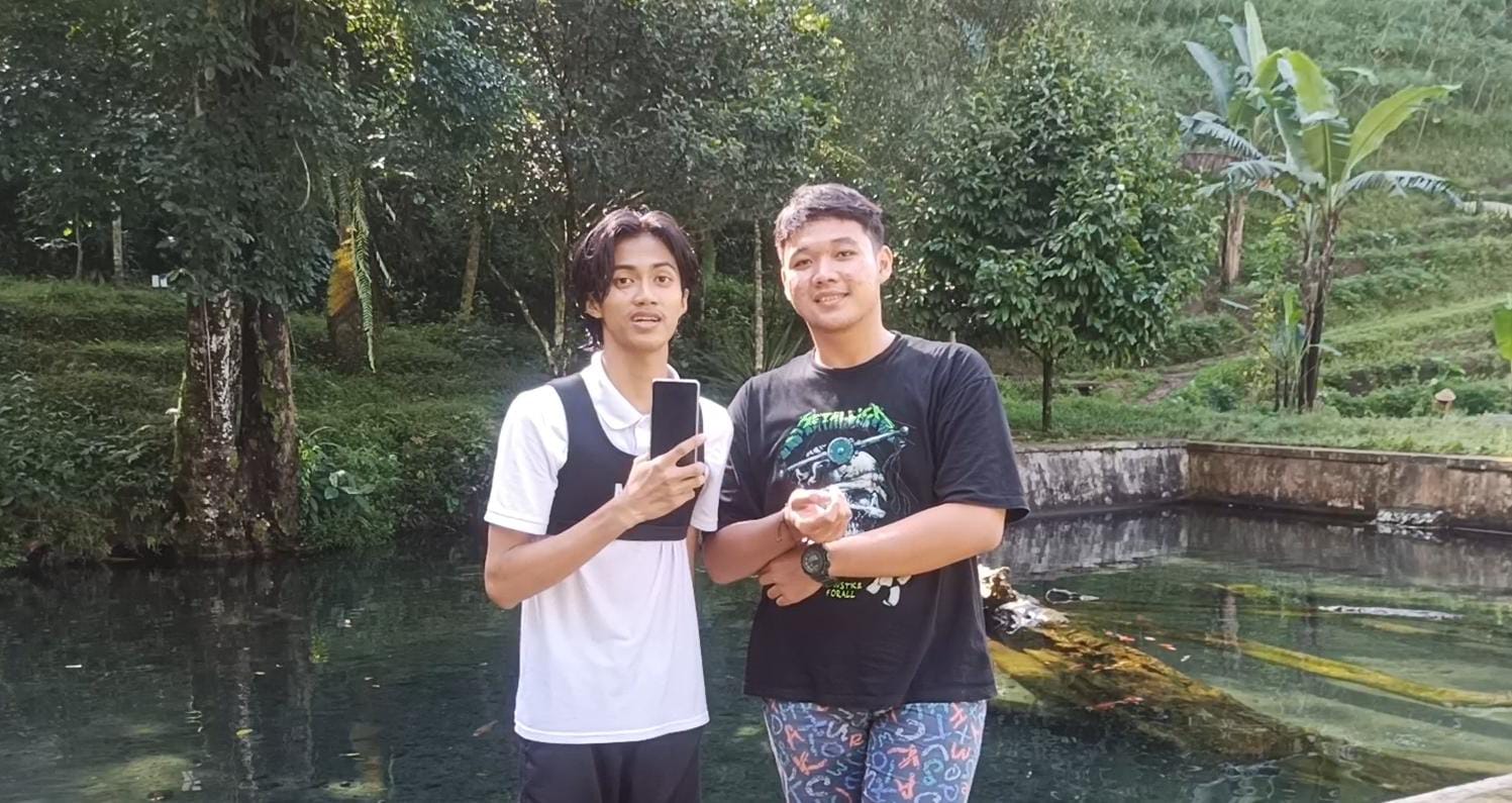 Wisatawan asal semarang yang berkunjung ke slukatan. ok. Bagus Mercusuar (20/4/2024)