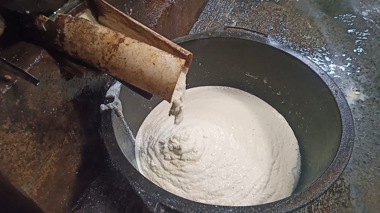 Proses Pembuatan Tahu di bumiroso Dok. Bagus Mercusuar (20/4/2024)