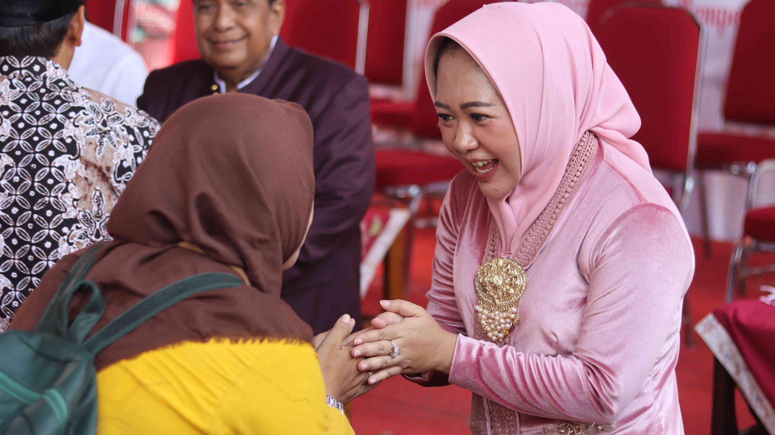 Halal Bihalal dan Silaturahmi di Kecamatan Kemangkon dan Bukateja, Bupati Purbalingga Dyah Hayuning Pratiwi mengatakan akan berfokus selesaikan tugas di sisa masa jabatannya.