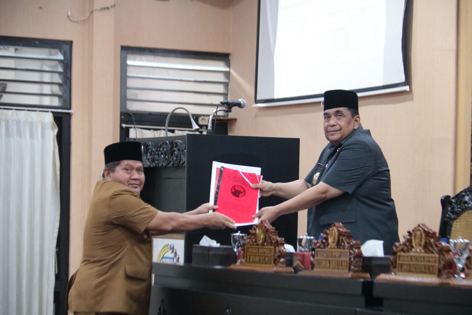 Tujuh Fraksi DPRD Purbalingga Sampaikan Pandangan Umum dalam Rapat Paripurna