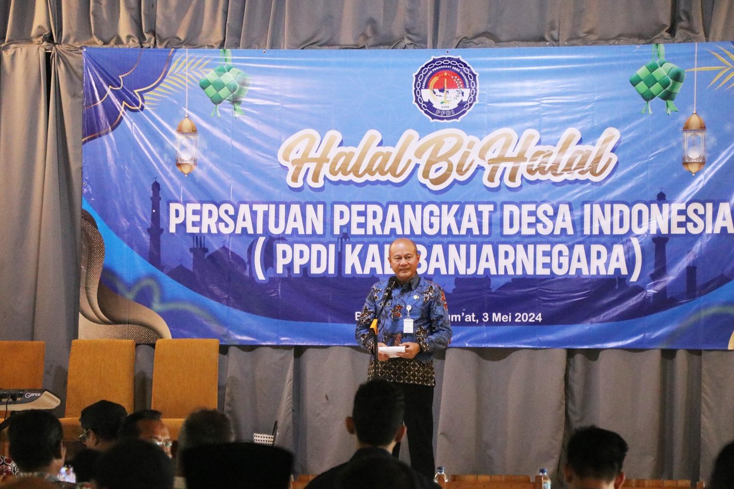 Sekretaris Daerah Banjarnegara Indarto menghadiri silaturahmi sekaligus Halal Bihalal bersama Persatuan Perangkat Desa Indonesia (PPDI) Kabupaten Banjarnegara .