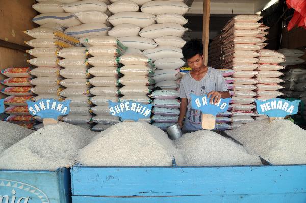 Badan Pangan Nasional (Bapanas) merilis pernyataan resmi mengenai kebijakan kenaikan Harga Eceran Tertinggi (HET) beras yang akan menjadi permanen setelah 31 Mei 2024.