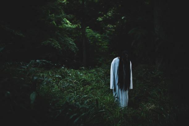 ilustrasi hantu Alas Roban