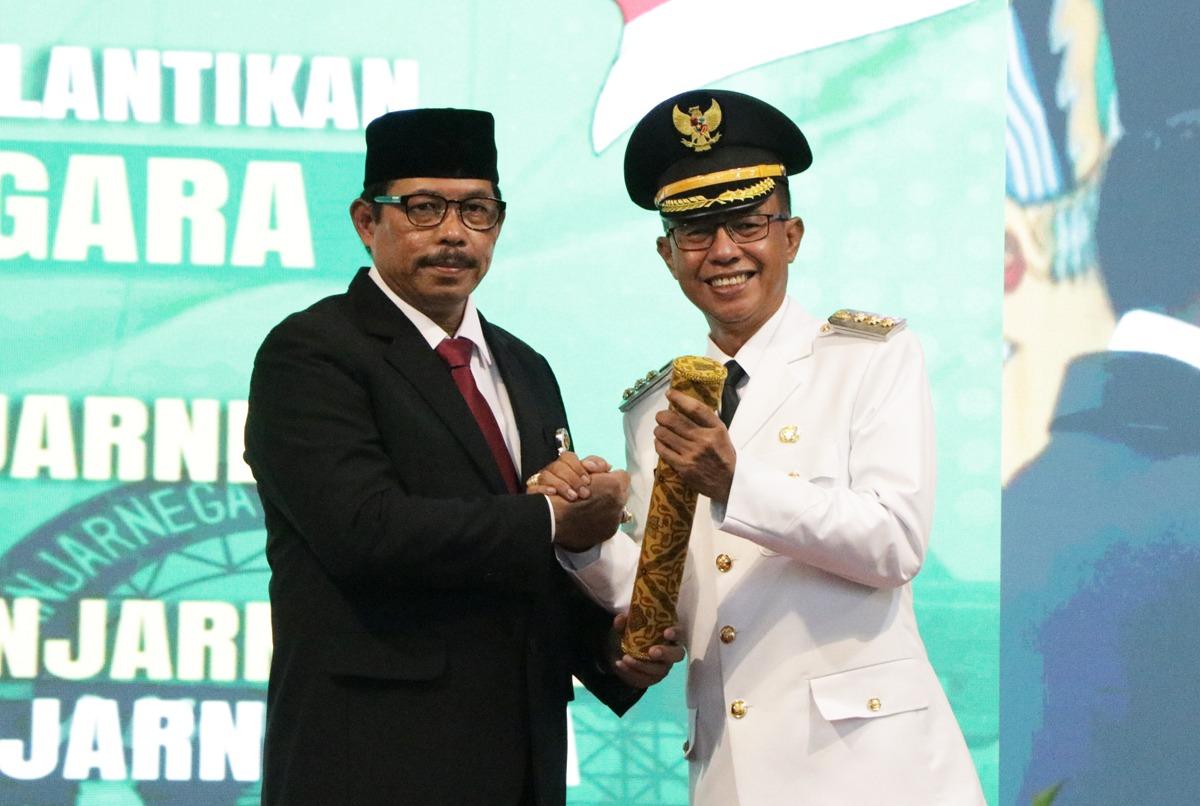 Masrofi dilantik jadi Pj Bupati Banjarnegara, Ini Pesan Pj Gubenrnur Nana Sujana