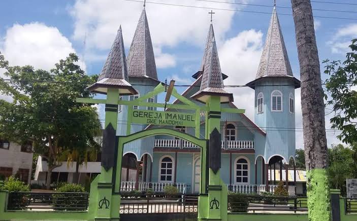 Greja bersejarah