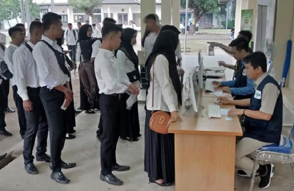 calon pendaftar untuk mempersiapkan dokumen yang diperlukan.