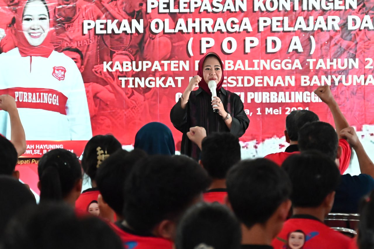 Bupati Tiwi Lepas 159 Atlet dan Official Untuk Bertanding di  POPDA Tingkat Karesidenan Banyumas